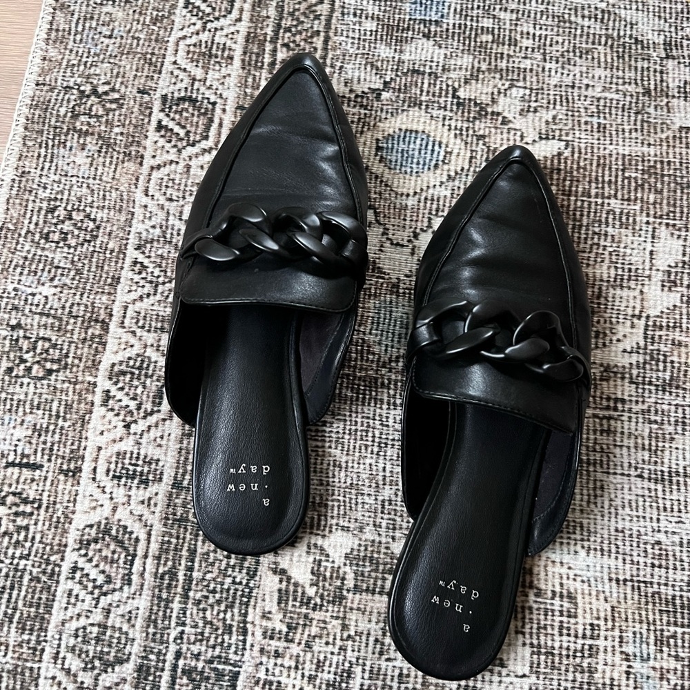 Black faux leather mule with chain detail